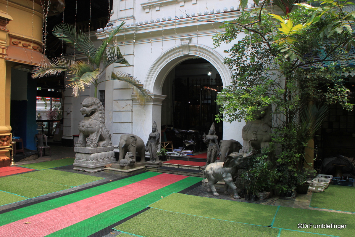 Gangaramaya (Vihara) Temple, Colombo