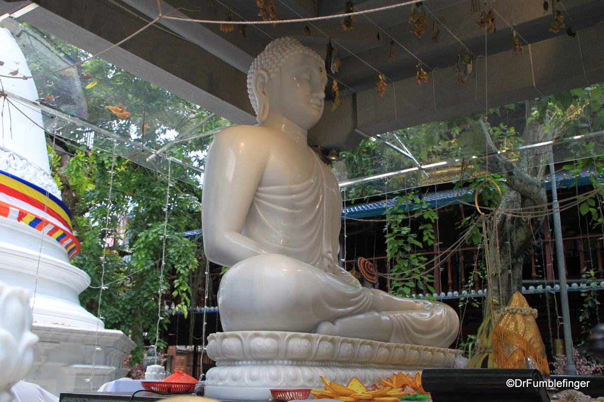 White Jade Buddha, Gangaramaya Temple, Colombo