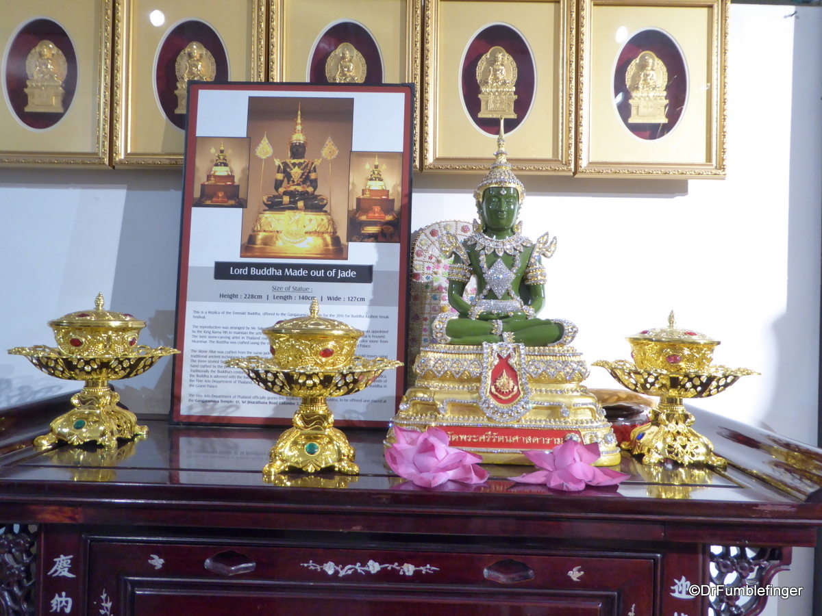 Minature emerald Buddha, Gangaramaya Temple, Colombo