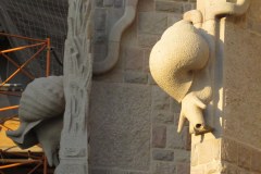 Creatures incorporated into La Sagrada Familia