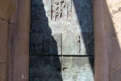 Doors, La Sagrada Familia