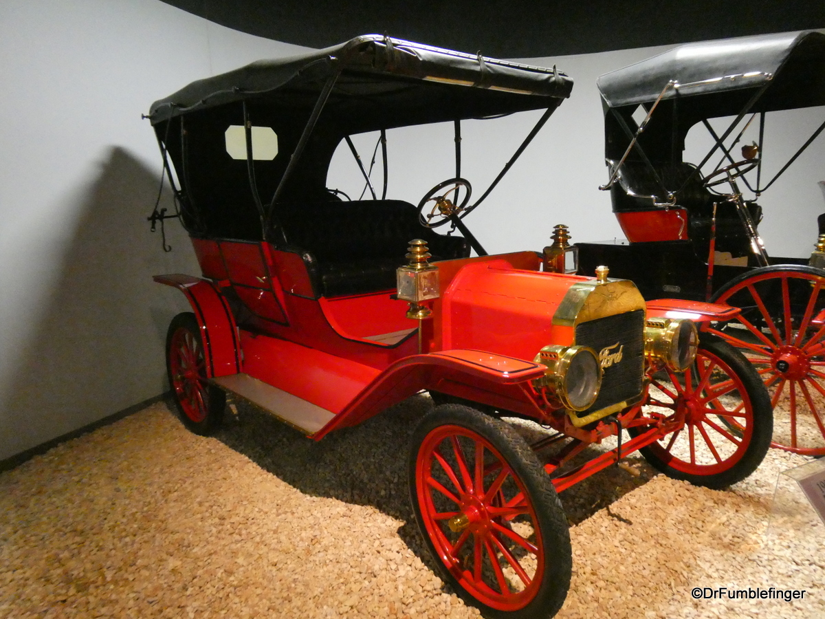 1909-Ford-T-Touring-National-Automobile-Museum-Reno-3