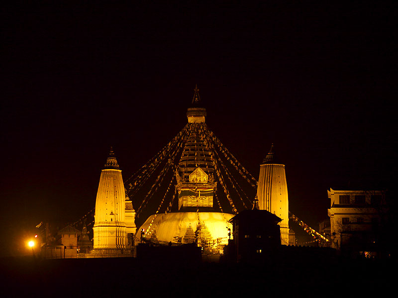 swayambhunathatnight-courtesy-wikimedia-jean-marie-hullot