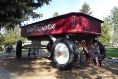 World's Largest Red Flyer Wagon, Spokane