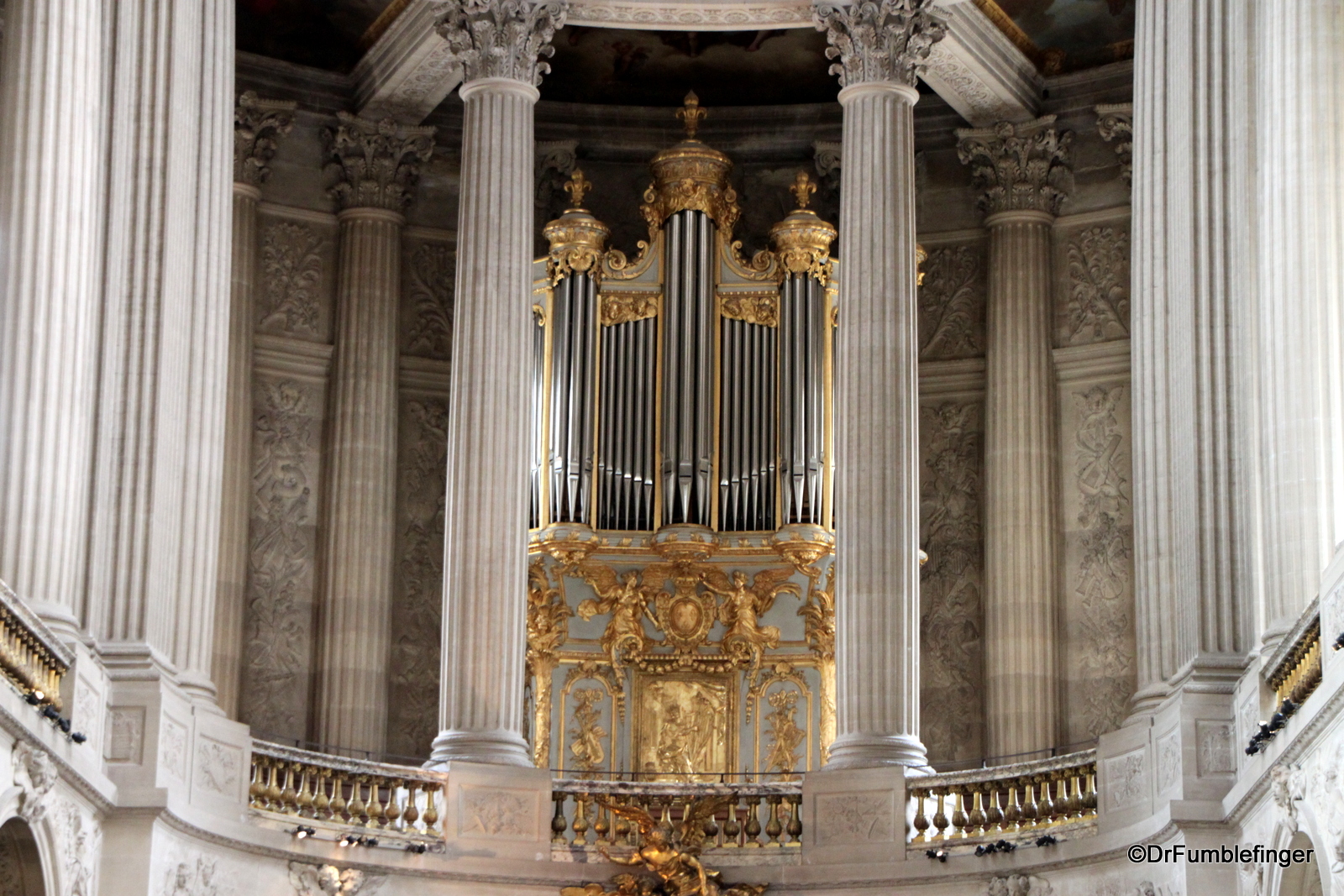 Versailles chapel's organ