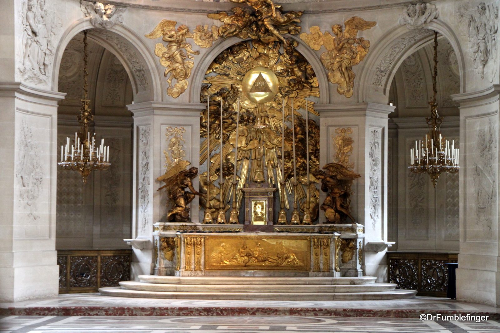 Versailles chapel's altar
