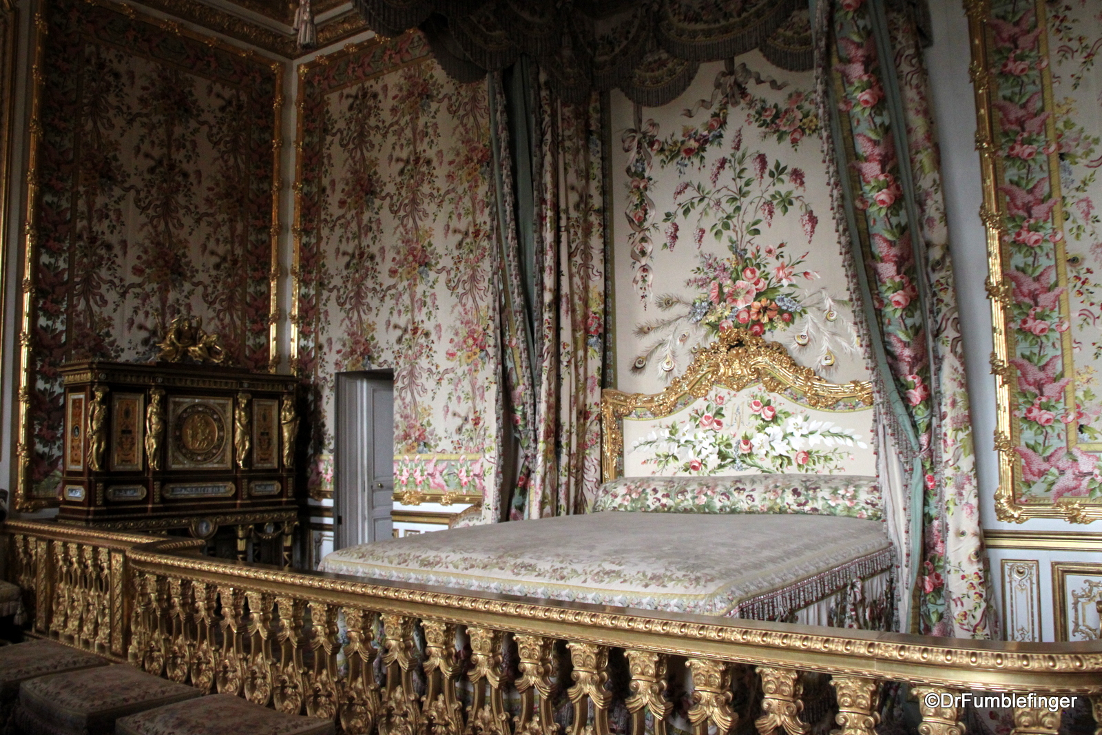 Versailles, Queen's bedchamber