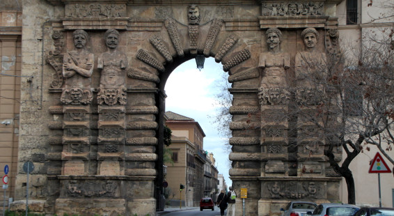00 Porta Nuova, Palermo