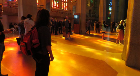 00 Stained Light La Sagrada Familia